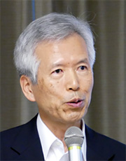 Professor Susumu Yoshida, chairman of the 5GMF