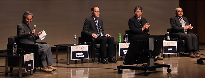 (From left) Prof.Masaharu Hata, Mr.Henrik Asplund,  Mr.Hyun Kyu Chung, Dr.Tetsuro Imai